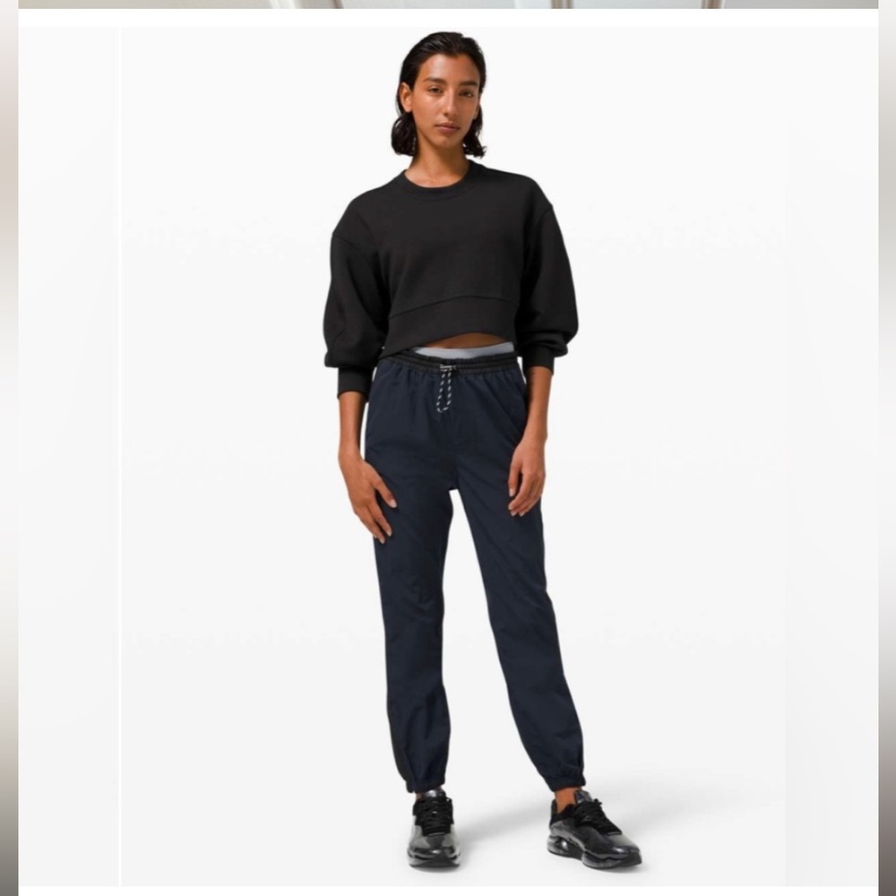 🍒LULULEMON EVERGREEN TRACK PANTS sz 10 TRUE NAVY/BLACK Wind Rain Pant Jogger